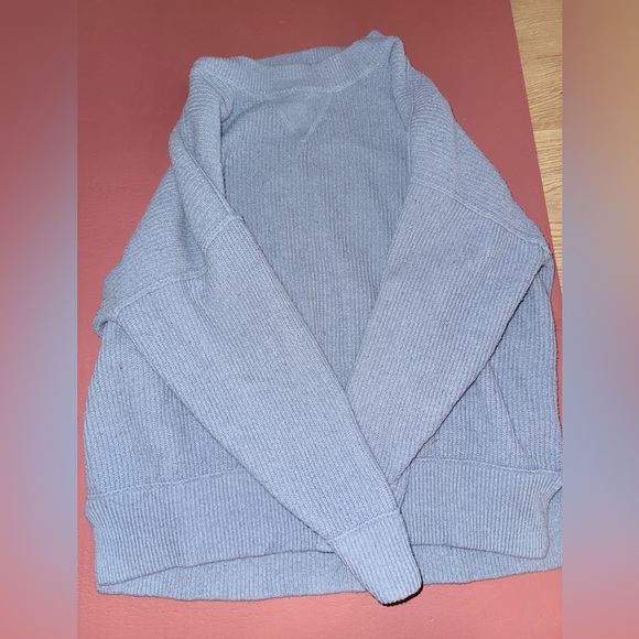 Aerie size small oversized Soft Blue Crew Neck Sweater - Picture 2 of 12